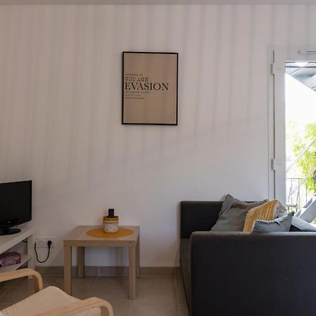 Les Lauriers D'Aimee Pour 4 Pers Apartment Mirabel-et-Blacons Ngoại thất bức ảnh